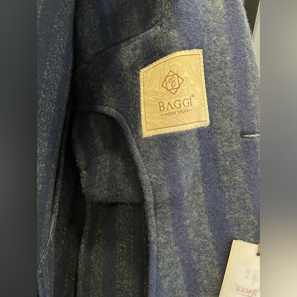 Baggi Jacket - Picture 3 of 4